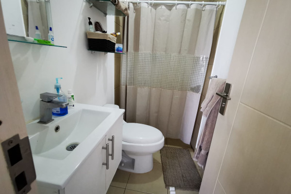 Heredia. Se alquila apartamento en Bambú. Full amoblado.