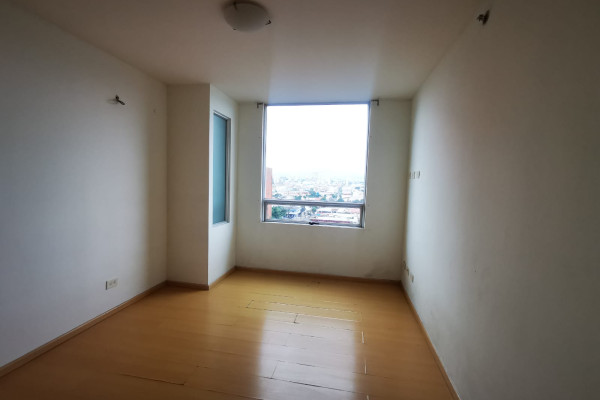 Se alquila apartamento de 3 Habitaciones frente a municipalidad de San José.