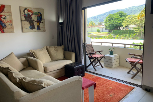 Se vende Apartamento en Avalon Santa Ana. Con Mezanine