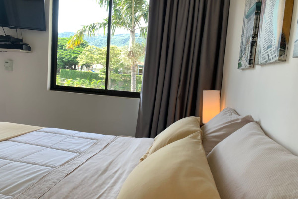 Se vende Apartamento en Avalon Santa Ana. Con Mezanine