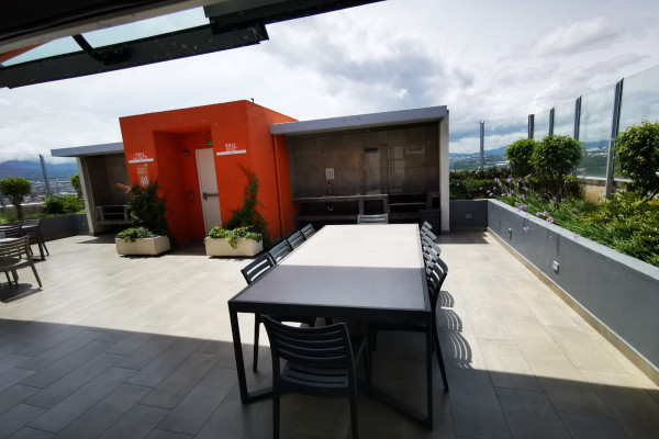 Se Alquila Apartamento En Bambú. Heredia.