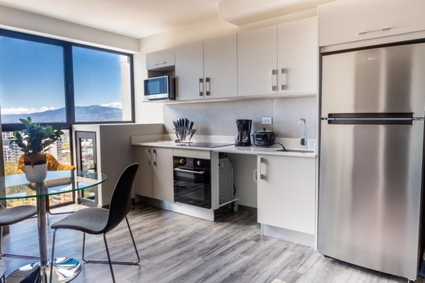 Se alquila apartamento en Rohrmoser, Cosmopolitan Tower