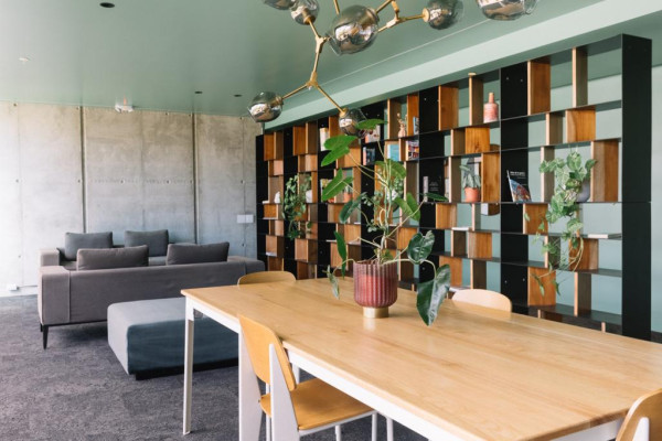 Se alquila apartamento en Rohrmoser, Cosmopolitan Tower
