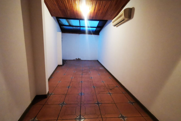 Se Vende Propiedad Para Desarrollo De Apartamentos En La Uruca.