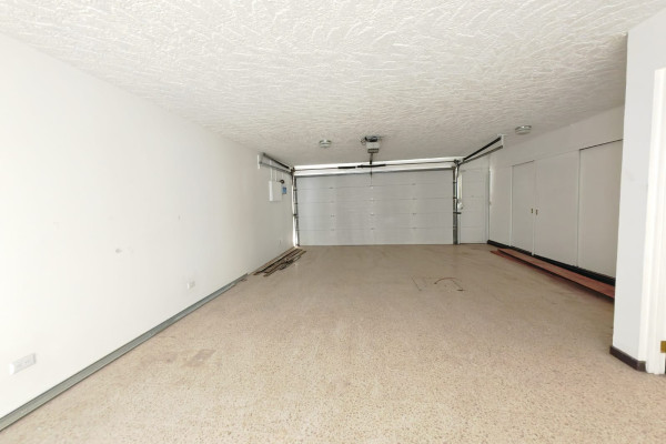 Alquiler de casa grande en Nunciatura. Rohrmoser