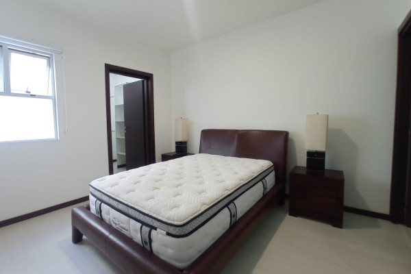 Alquiler de apartamento en Cariari.