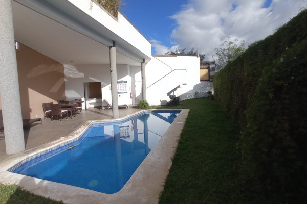 Alquiler de apartamento en Cariari.