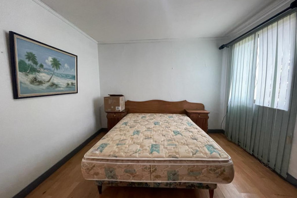 Se vende casa esquinera en Escazú. Trejos Montealegre.-14