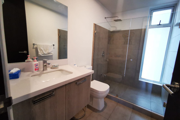 Alquiler de apartamento en Nunciatura, Rohrmoser-9
