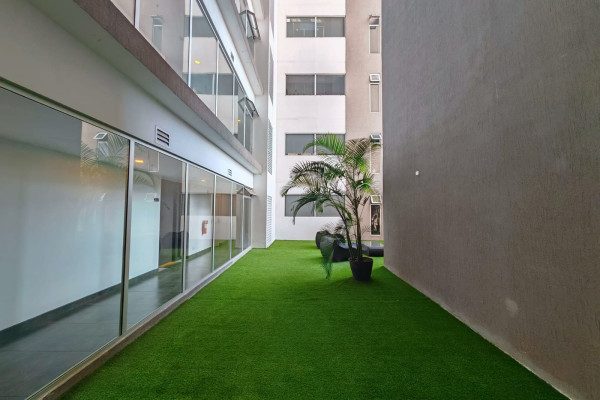 Alquiler de apartamento en Nunciatura. Moderno Edif Via NOva 74.-15